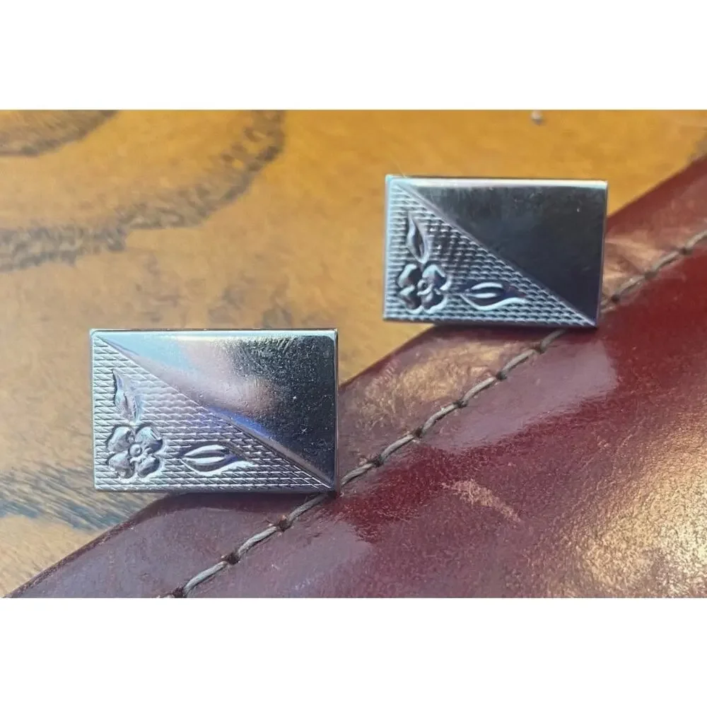 VTG Silvertone Shields Cufflinks with Etch Design